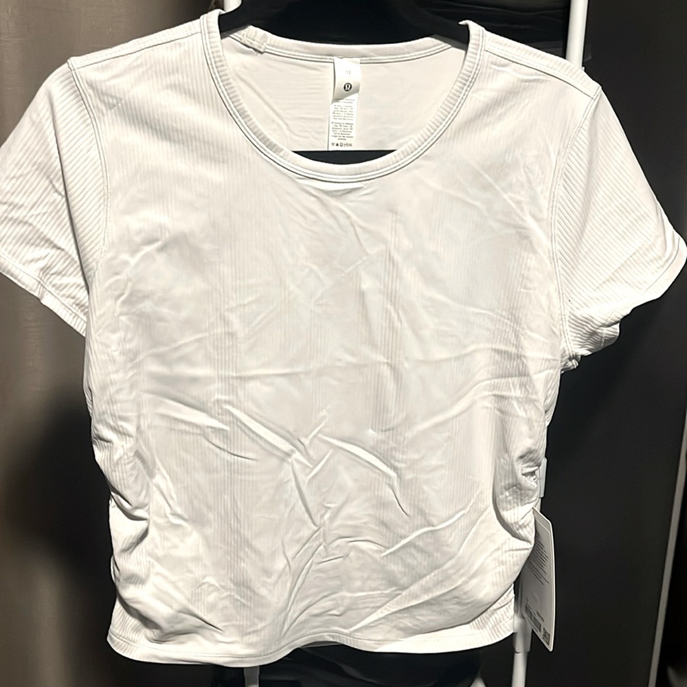 Lululemon Ribbed Rulu shirt